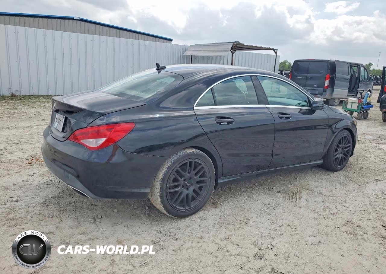 2018 Mercedes-Benz Cla 250 VIN:WDDSJ4EB5JN615435 - 3