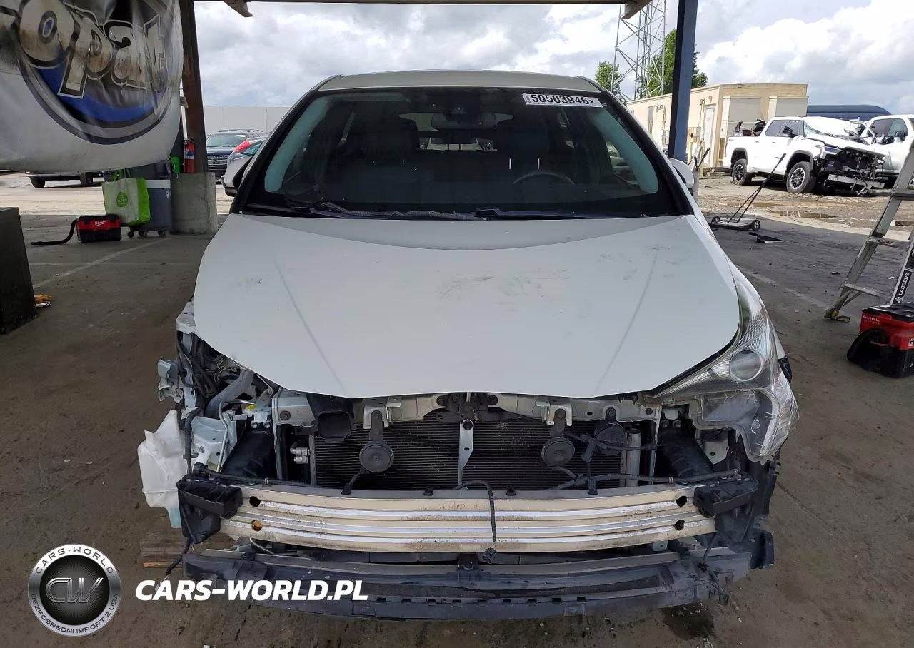 2017 Toyota Prius Four VIN:JTDKARFU2H3035914 - 5