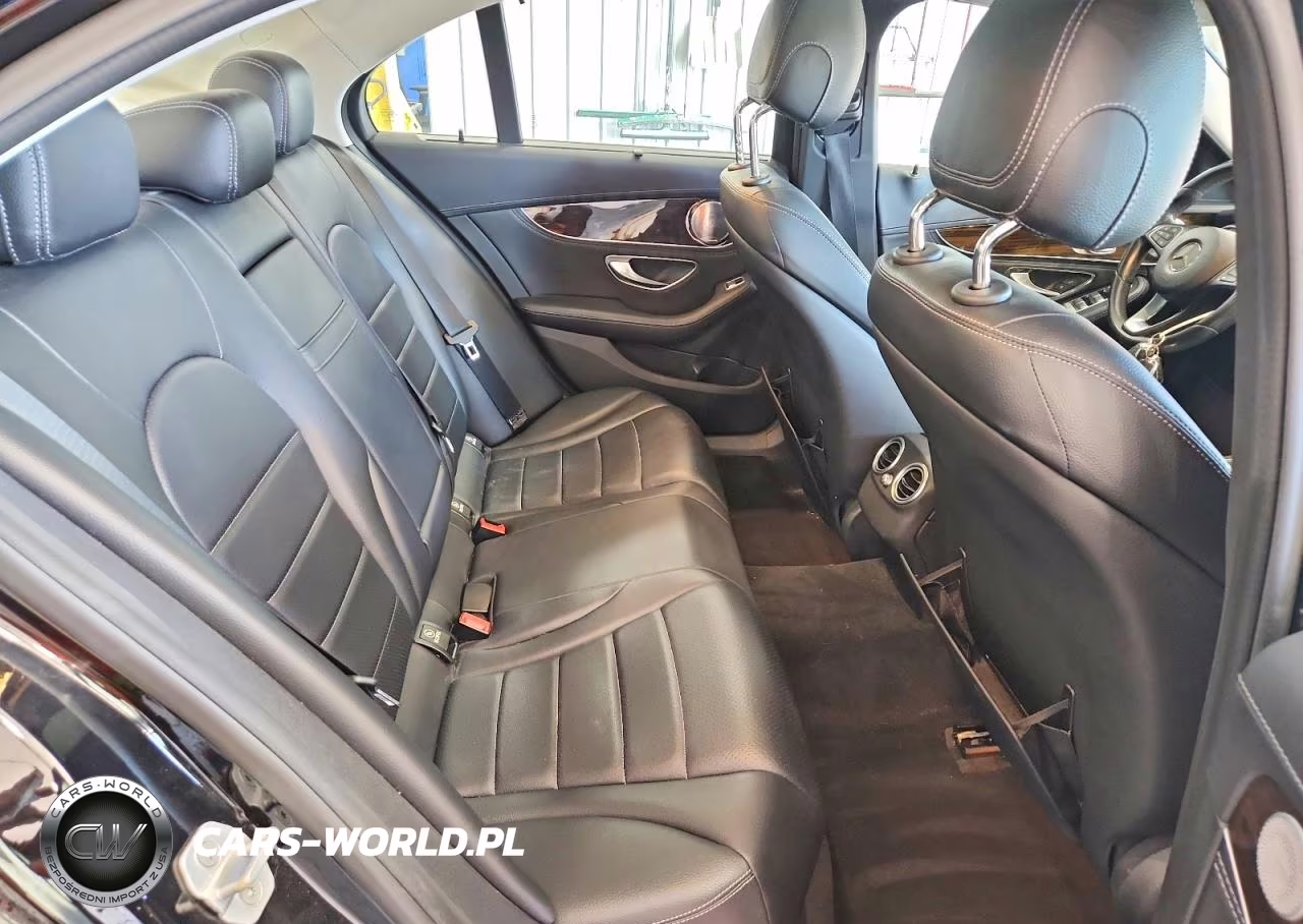 2015 Mercedes-Benz C 300 4Matic VIN:55SWF4KB5FU017240 - 10