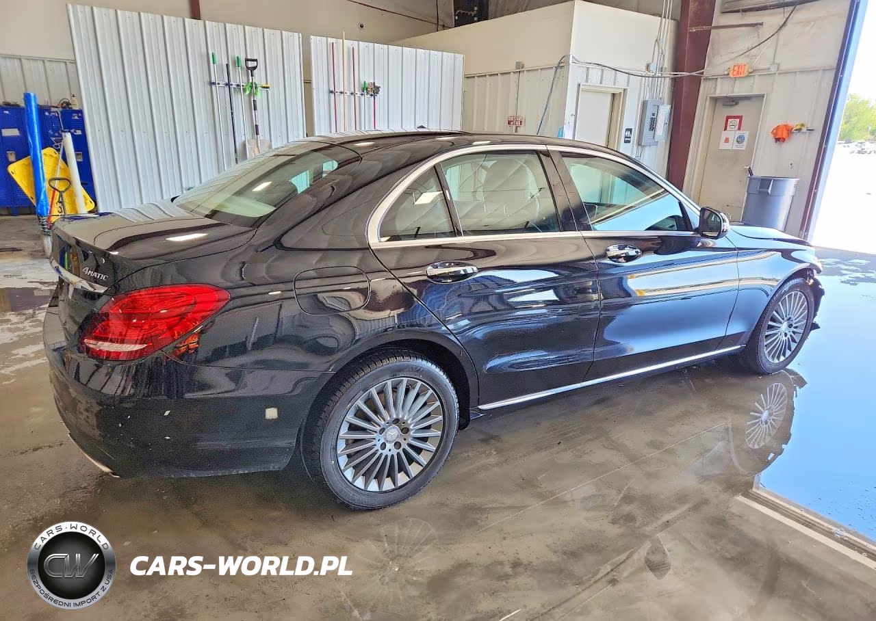 2015 Mercedes-Benz C 300 4Matic VIN:55SWF4KB5FU017240 - 3