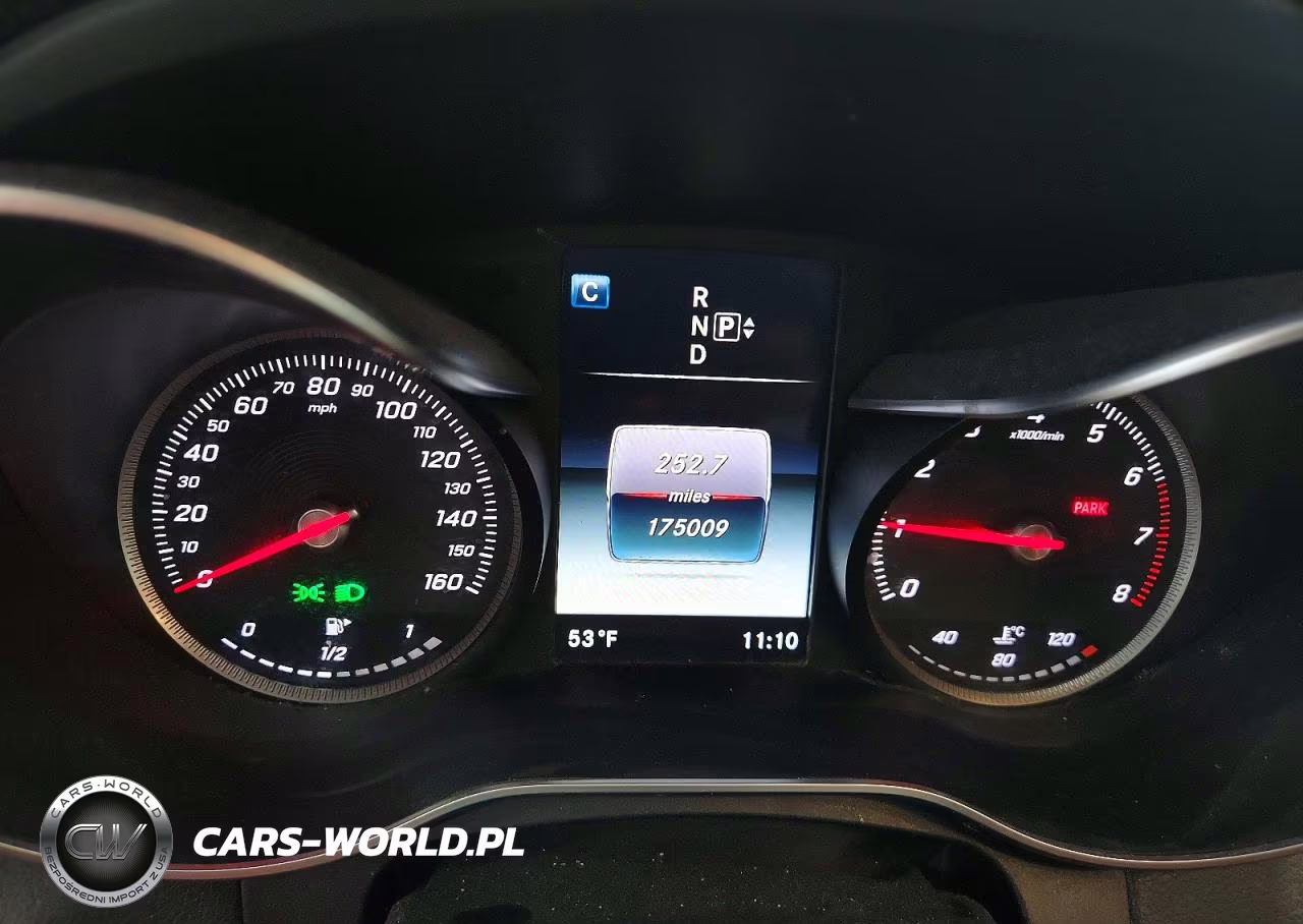 2015 Mercedes-Benz C 300 4Matic VIN:55SWF4KB5FU017240 - 9