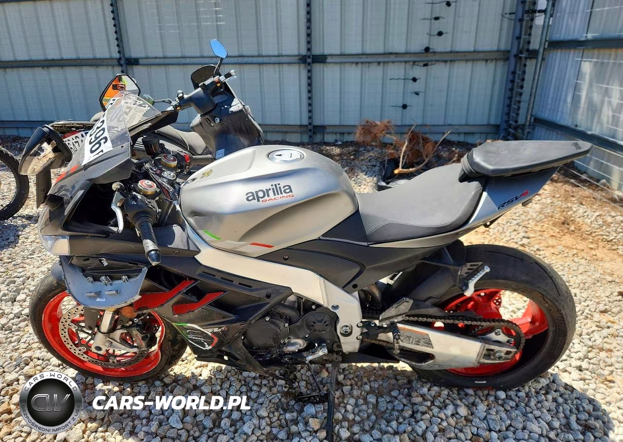 2024 Aprilia Rsv4 1100 VIN:ZD4KYUA06RS000954 - 3