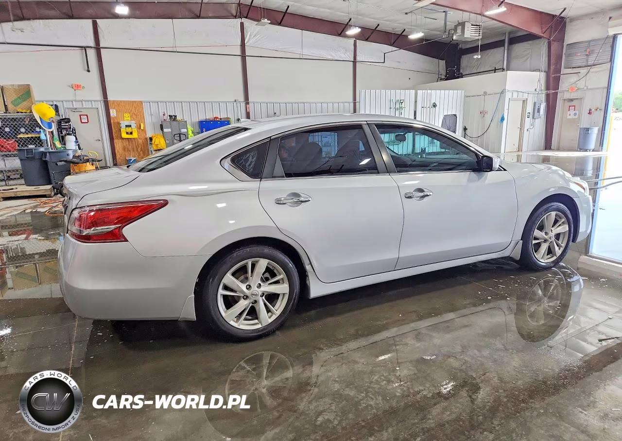 2013 Nissan Altima 2.5 VIN:1N4AL3AP7DN554630 - 3