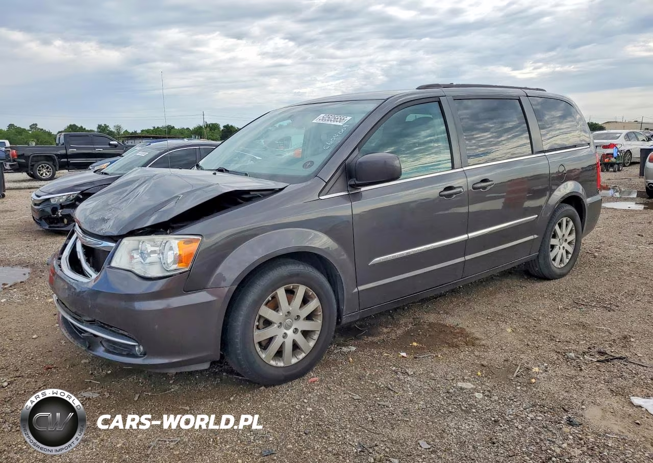 2015 Chrysler Town & Country Touring