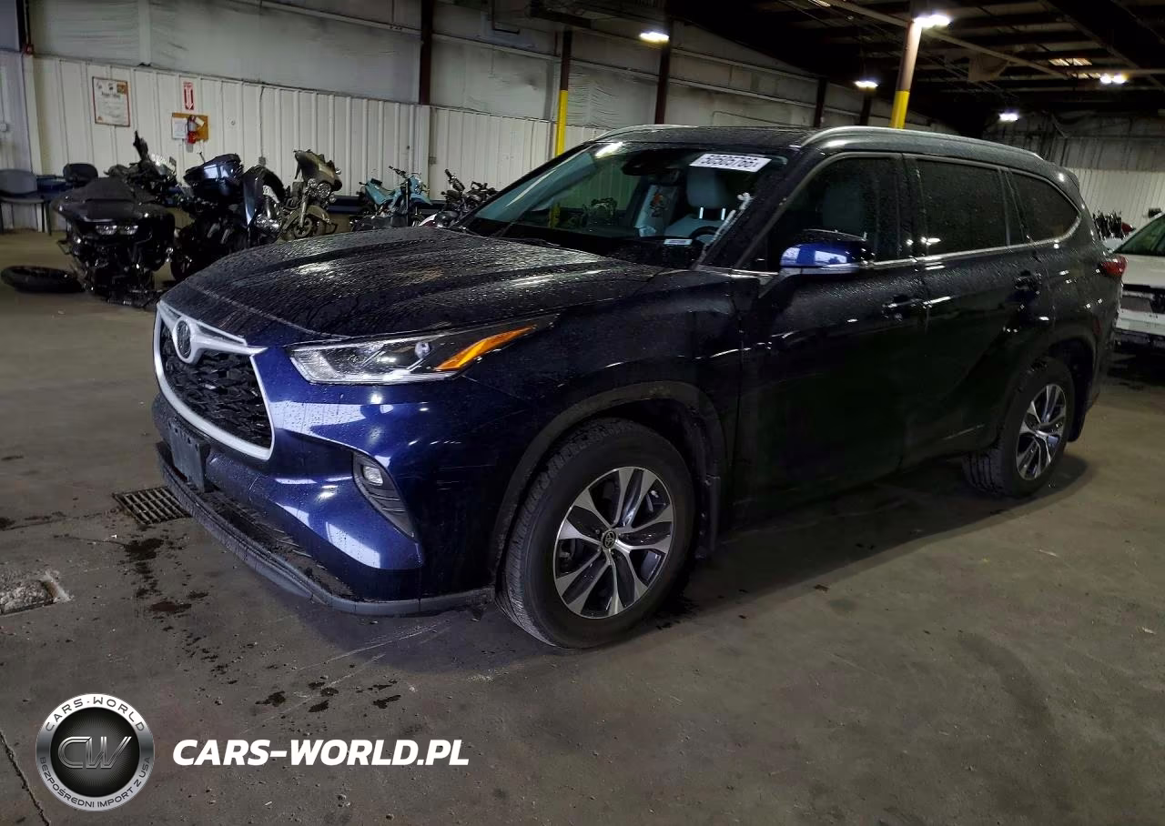 2021 Toyota Highlander Xle