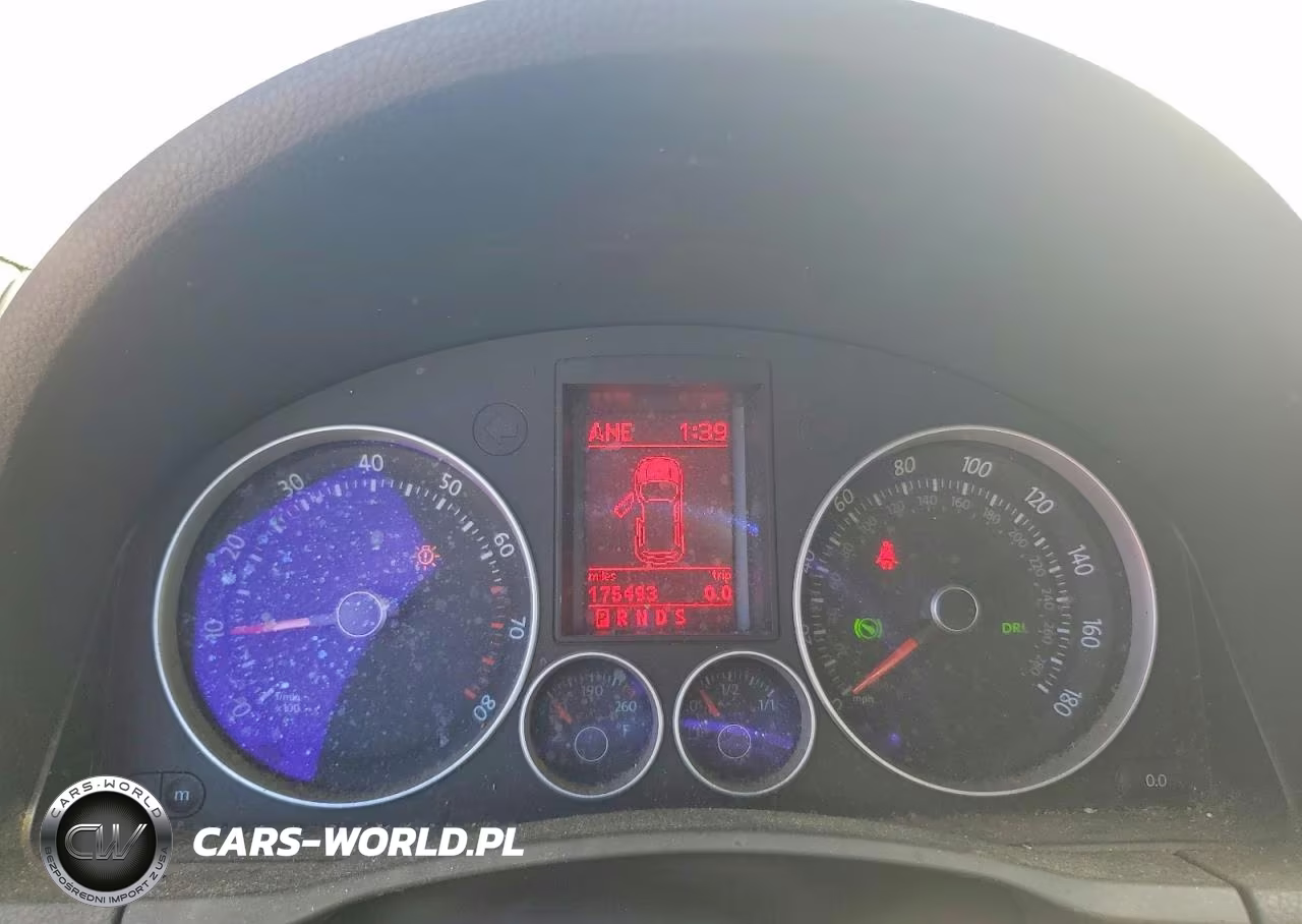2008 Volkswagen Gti VIN:WVWFV71K68W266216 - 9