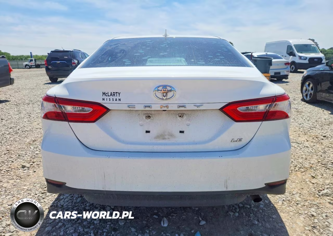 2020 Toyota Camry Le VIN:4T1C11AK6LU936052 - 6