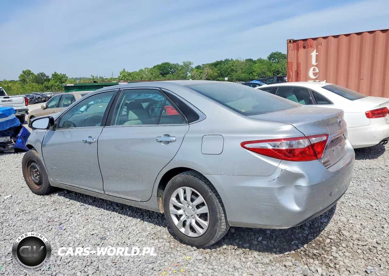 2017 Toyota Camry Le VIN:4T1BF1FK4HU683746 - 2