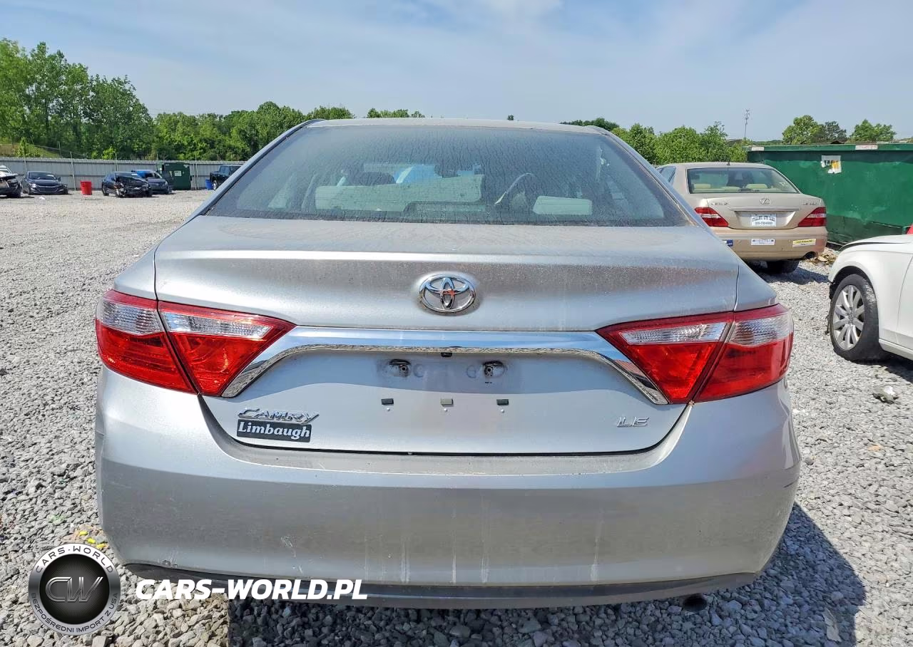 2017 Toyota Camry Le VIN:4T1BF1FK4HU683746 - 6