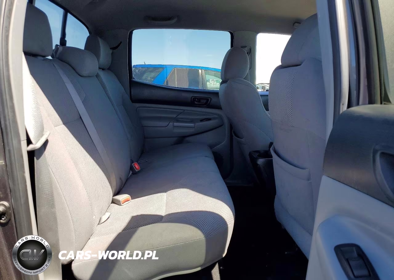 2013 Toyota Tacoma V6 VIN:5TFLU4EN4DX058980 - 10