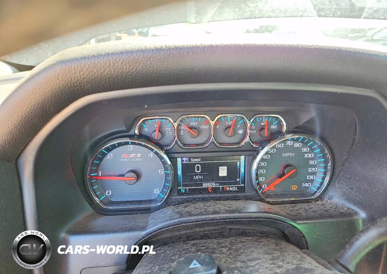 2017 Chevrolet Silverado K1500 Lt VIN:1GCUKREC8HF193624 - 9
