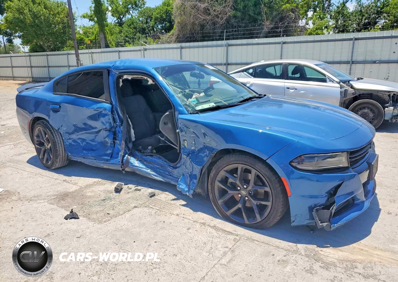 2021 Dodge Charger VIN:2C3CDXBG8MH576915 - 4