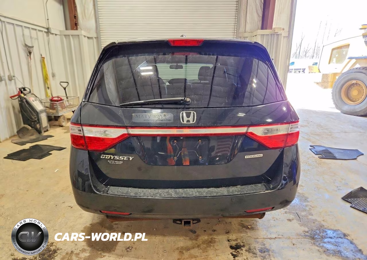 2013 Honda Odyssey Touring VIN:5FNRL5H98DB018493 - 6