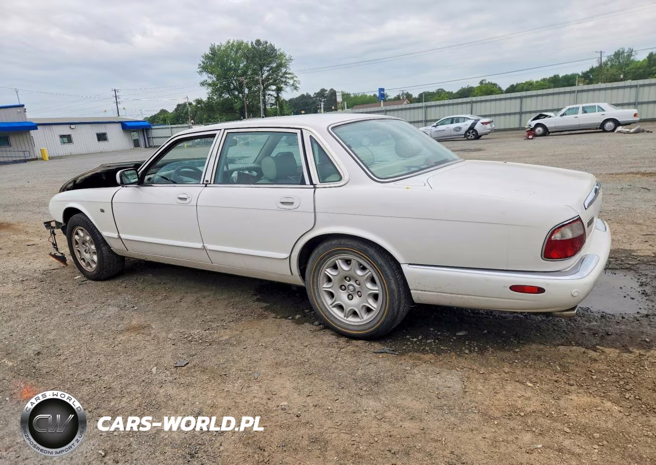 2001 Jaguar Xj8 VIN:SAJDA14C61LF35041 - 2