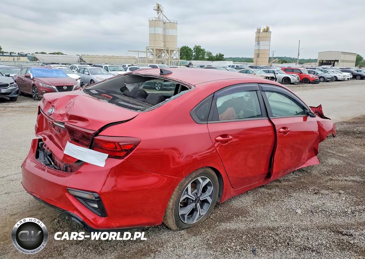 2019 Kia Forte Lxs VIN:3KPF24AD1KE111292 - 3