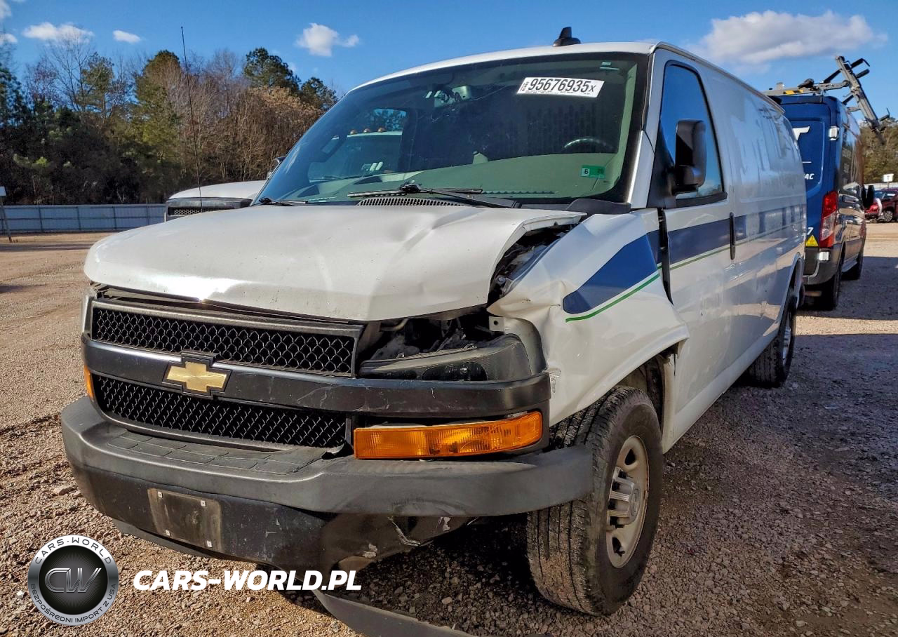 2020 Chevrolet Express G2500