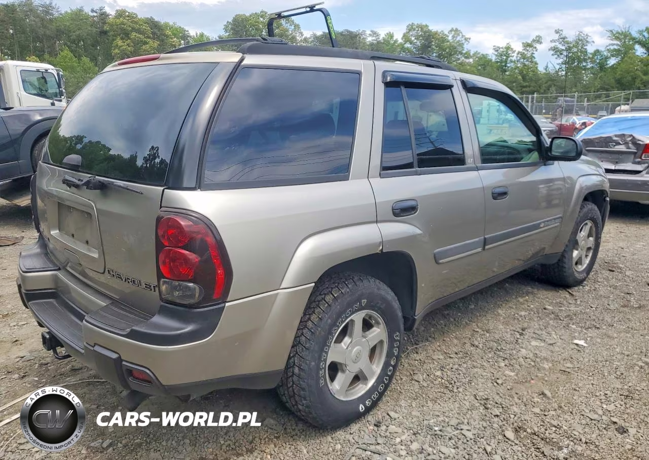 2002 Chevrolet Trailblazer VIN:1GNDS13S422462512 - 3