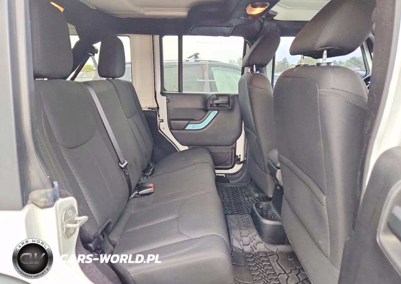 2016 Jeep Wrangler Unlimited Sport VIN:1C4BJWDG0GL106537 - 11