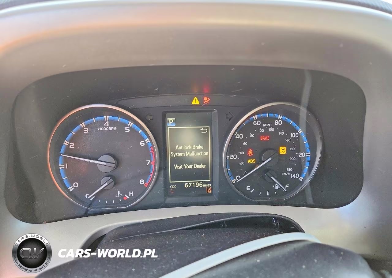 2018 Toyota Rav4 Xle VIN:2T3WFREV7JW503877 - 9