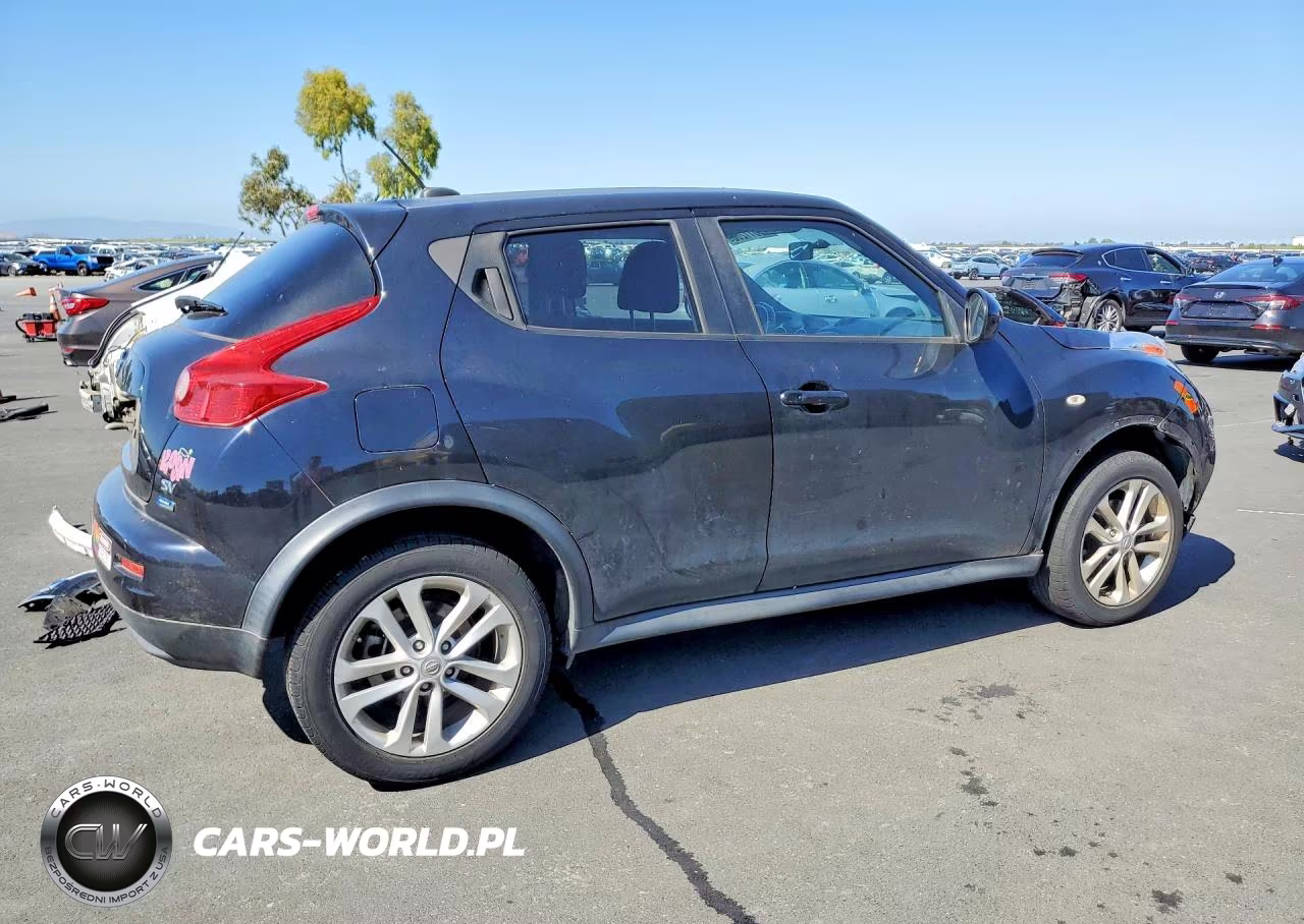 2012 Nissan Juke S VIN:JN8AF5MRXCT117147 - 3