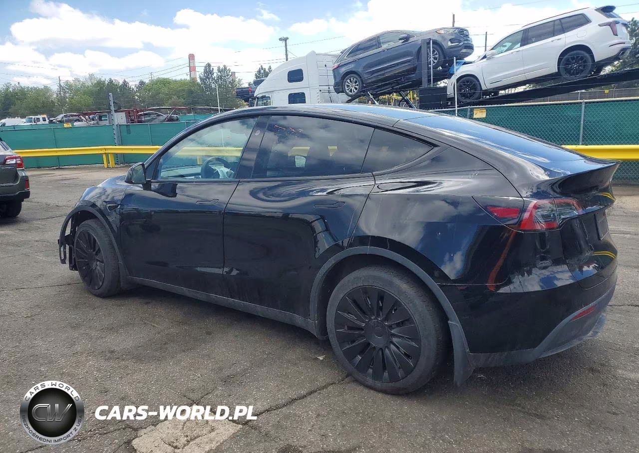 2023 Tesla Model Y VIN:7SAYGDEE9PA187714 - 2
