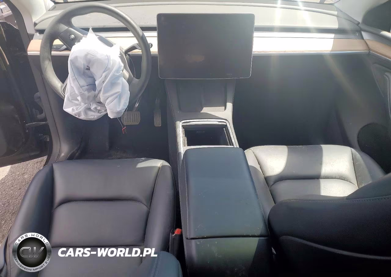 2023 Tesla Model Y VIN:7SAYGDEE9PA187714 - 8