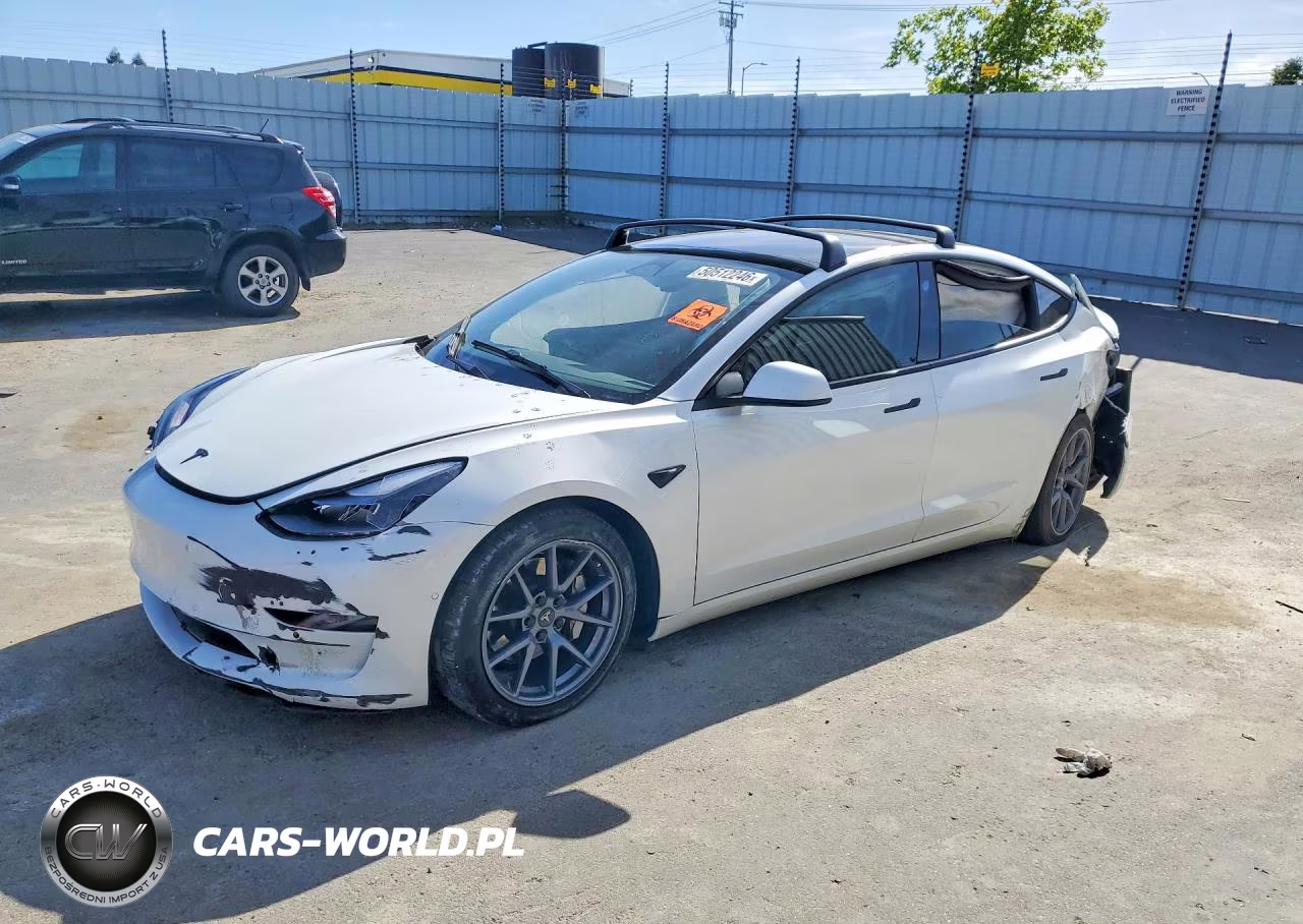 2022 Tesla Model 3 – zdjęcie 1 z 12