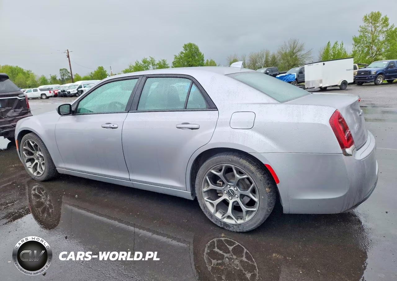 2018 Chrysler 300 S VIN:2C3CCABG0JH214461 - 2