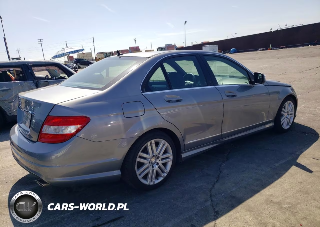 2009 Mercedes-Benz C 300 VIN:WDDGF54X69R074992 - 3