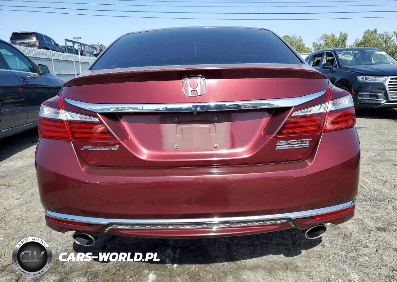 2017 Honda Accord Sport Special Edition VIN:1HGCR2F1XHA087556 - 6