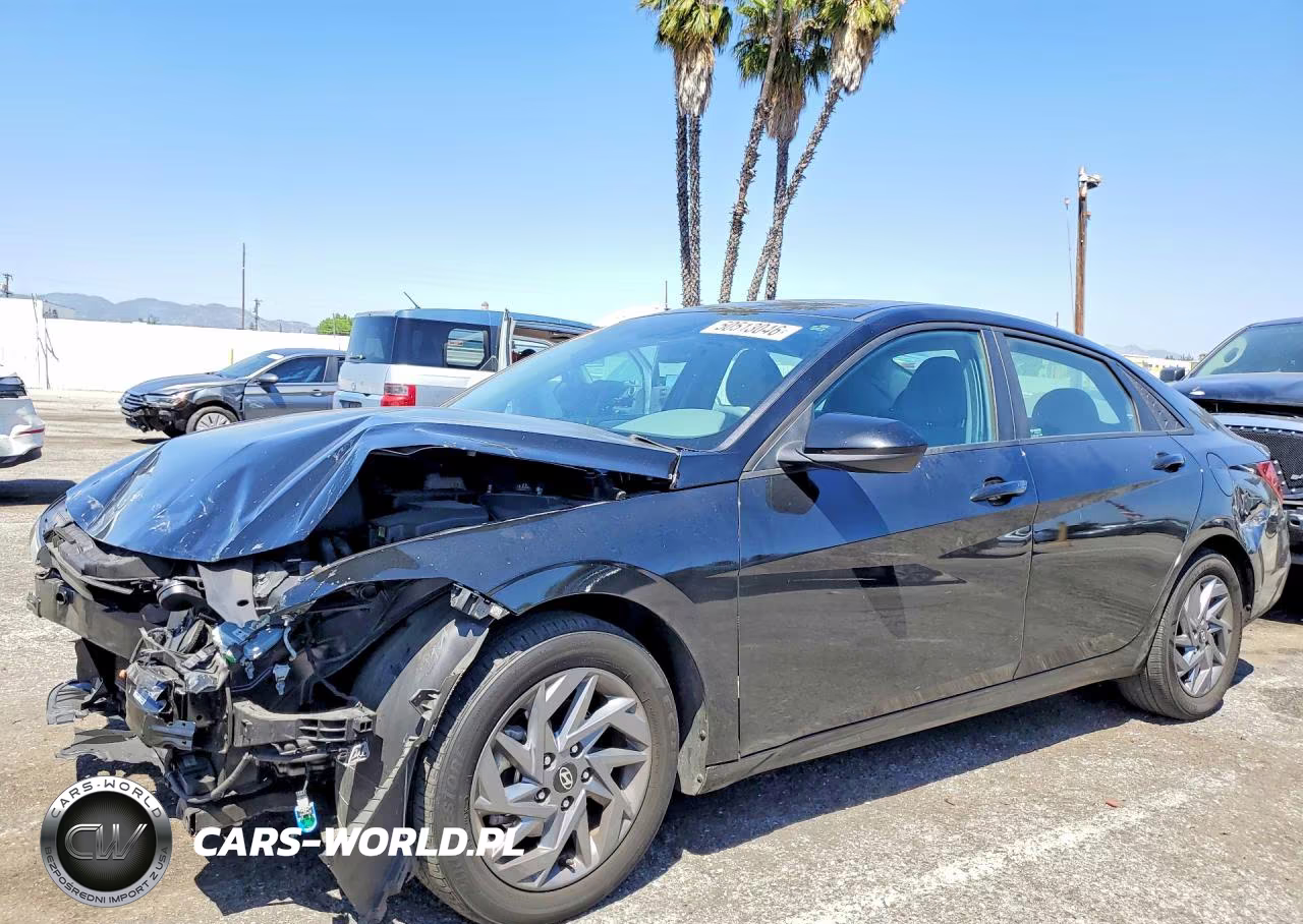 2024 Hyundai Elantra Sel