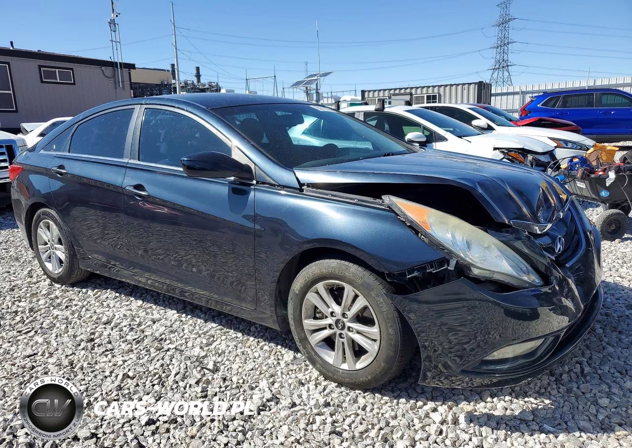 2013 Hyundai Sonata Gls VIN:5NPEB4AC1DH738026 - 4