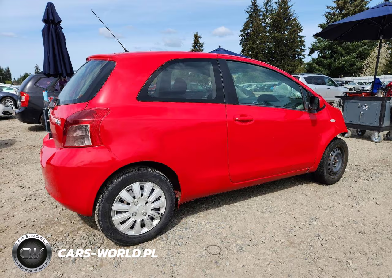 2008 Toyota Yaris Base VIN:JTDJT923285183262 - 3