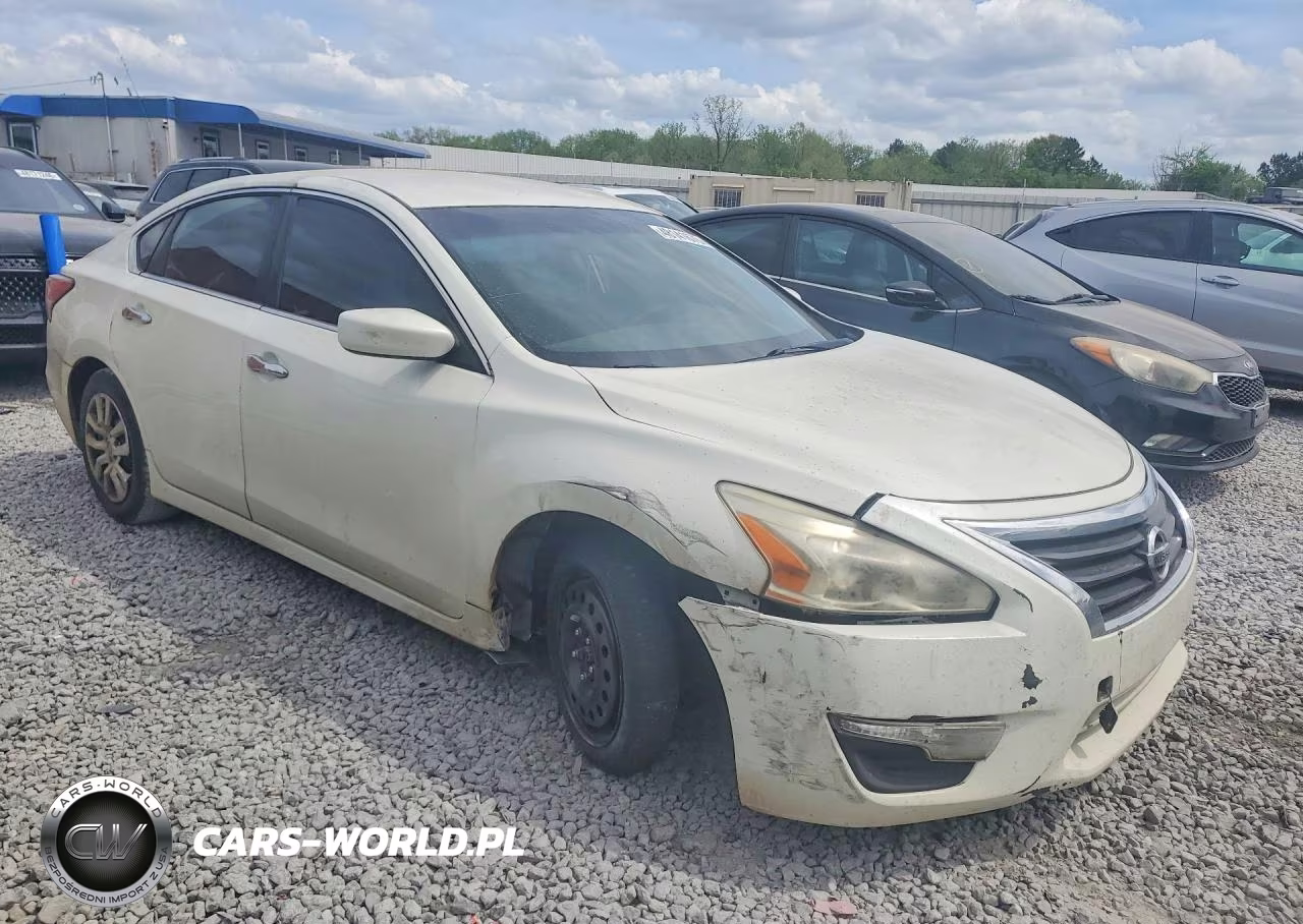 2015 Nissan Altima 2.5 S VIN:1N4AL3AP3FC120252 - 4