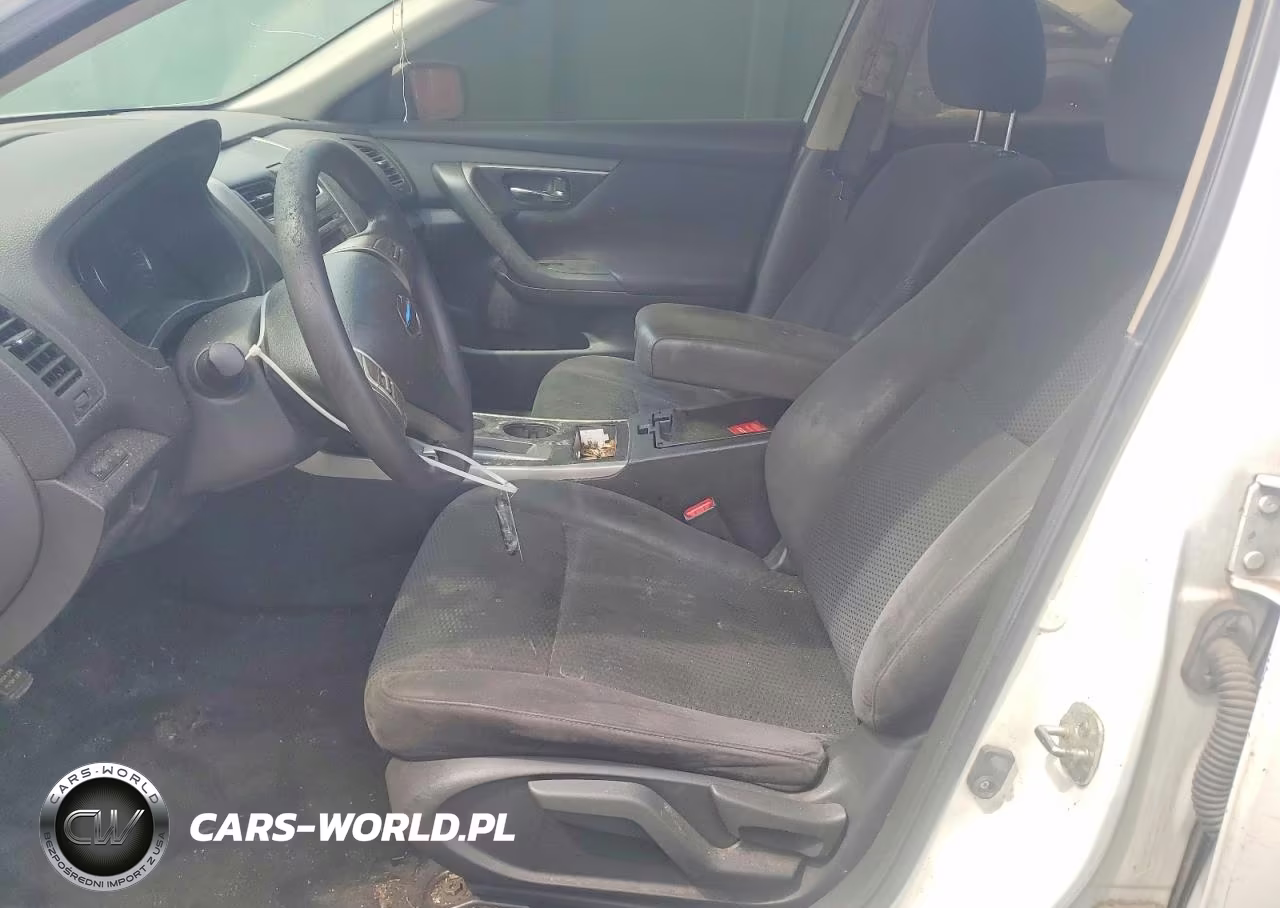 2015 Nissan Altima 2.5 S VIN:1N4AL3AP3FC120252 - 7