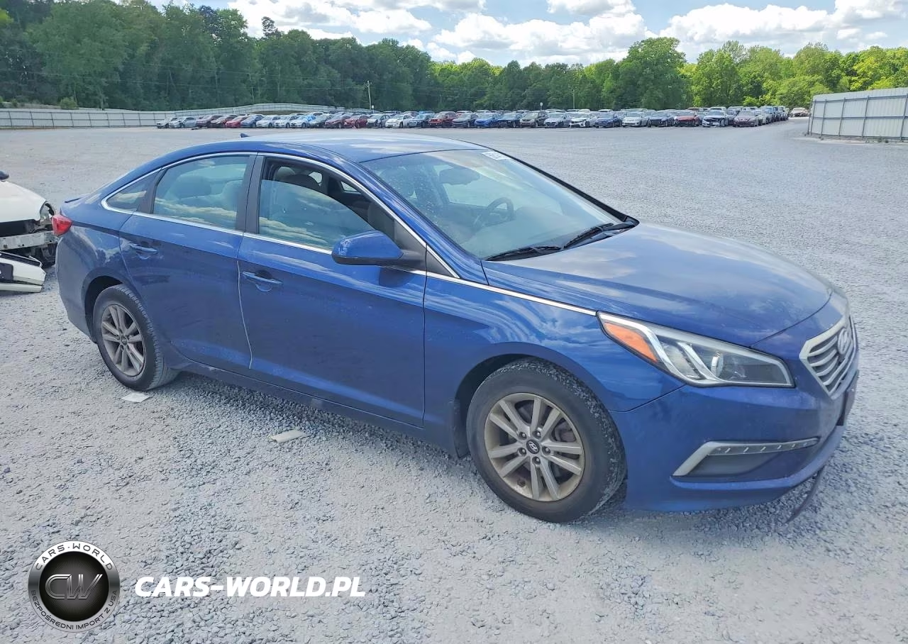 2015 Hyundai Sonata Se VIN:5NPE24AF2FH221394 - 4