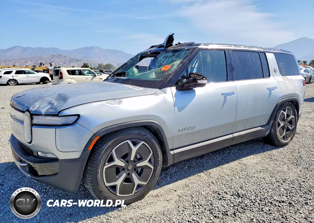 2024 Rivian R1S Adventure – zdjęcie 1 z 13