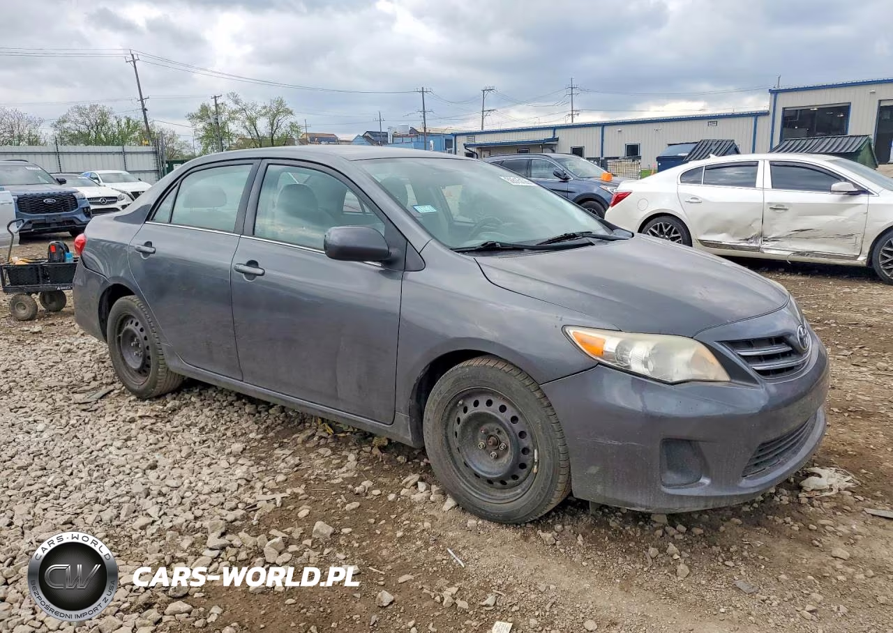 2013 Toyota Corolla Le VIN:2T1BU4EE4DC090127 - 4
