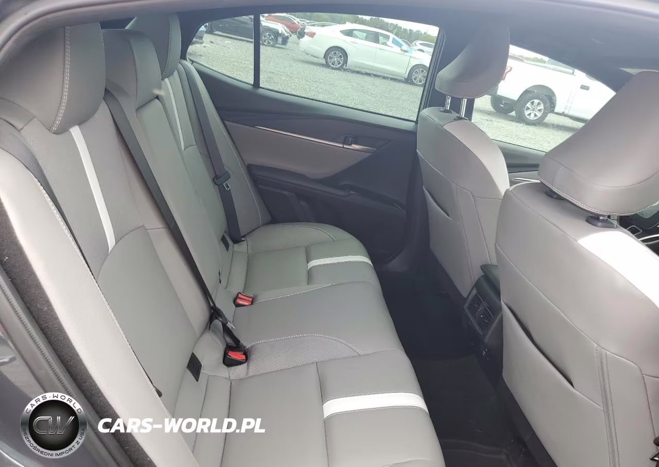 2025 Toyota Camry Se VIN:4T1DAACK9SU120730 - 10