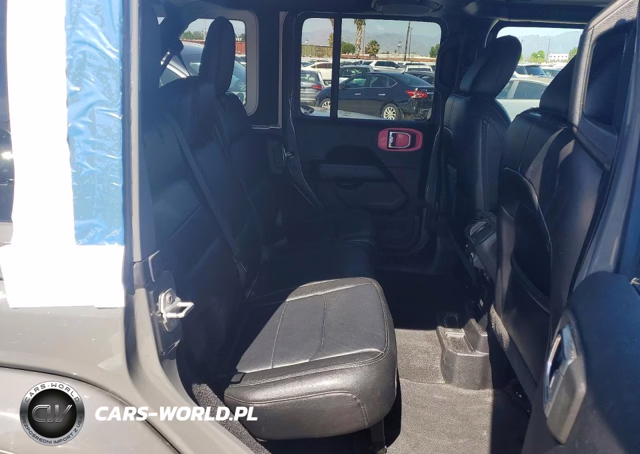 2021 Jeep Wrangler Unlimited Sahara VIN:1C4HJXEGXMW508705 - 11