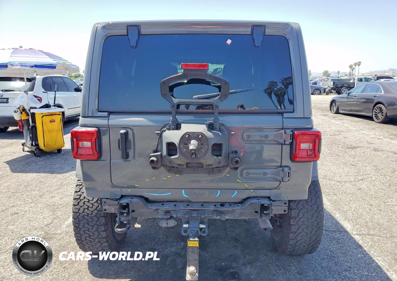 2021 Jeep Wrangler Unlimited Sahara VIN:1C4HJXEGXMW508705 - 6