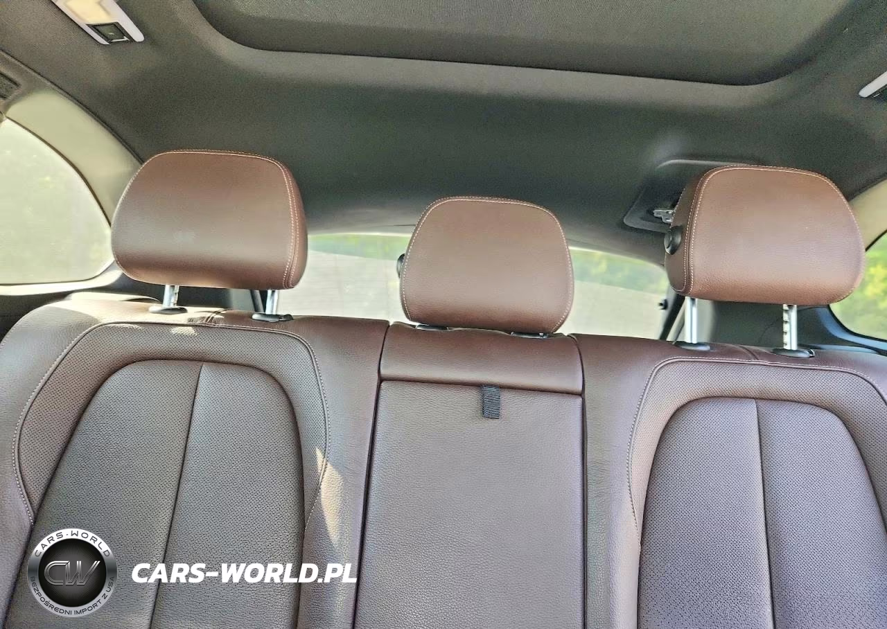 2018 BMW X1 xDrive28I VIN:WBXHT3C36J5K25354 - 10