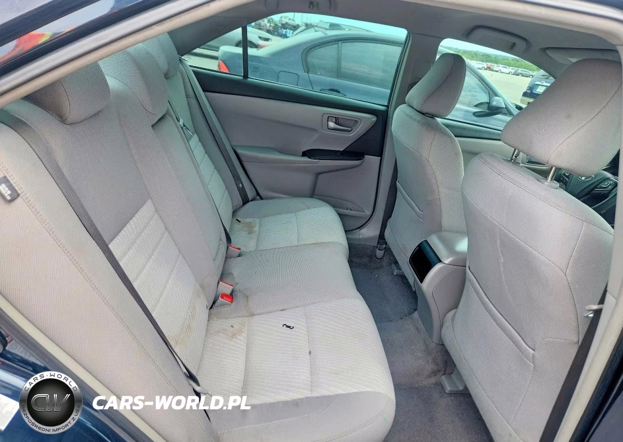2017 Toyota Camry Le VIN:4T1BF1FK5HU314538 - 10