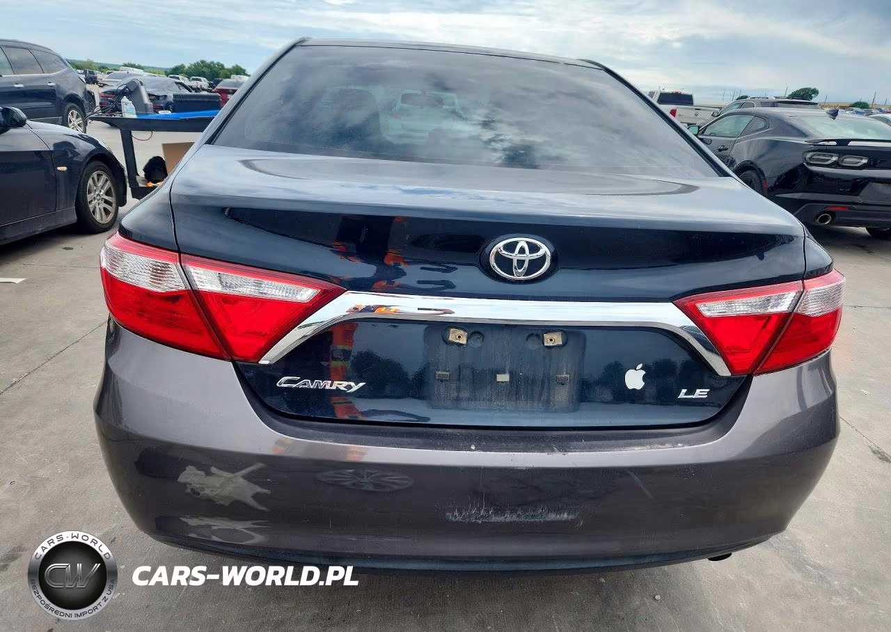 2017 Toyota Camry Le VIN:4T1BF1FK5HU314538 - 6