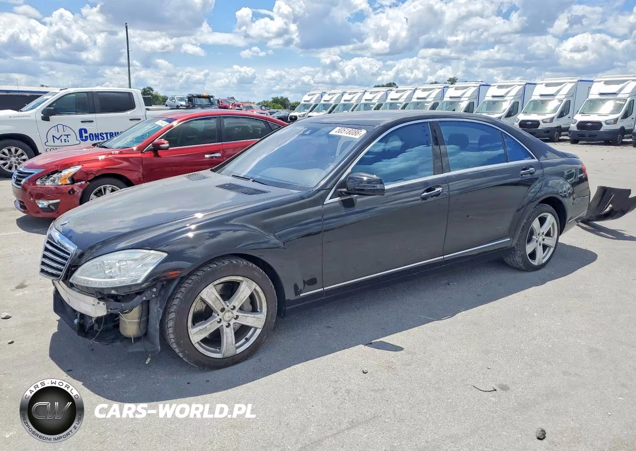 2013 Mercedes-Benz S 550