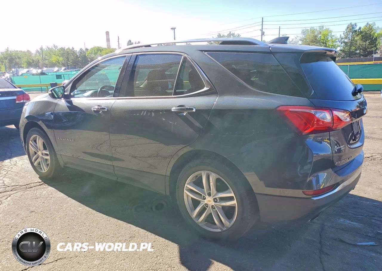 2018 Chevrolet Equinox Premier VIN:3GNAXWEX2JS506522 - 2