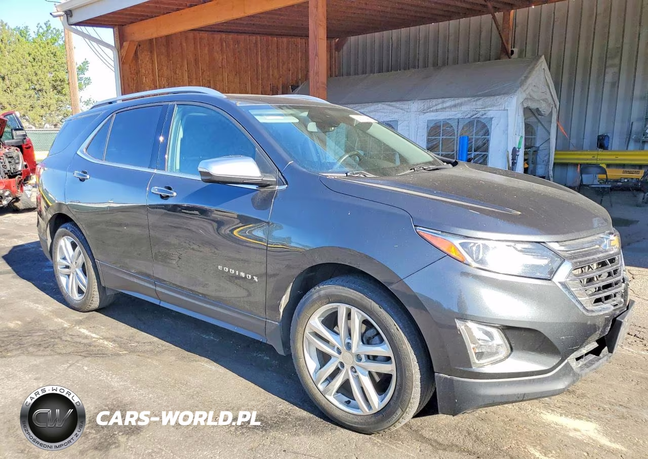 2018 Chevrolet Equinox Premier VIN:3GNAXWEX2JS506522 - 4