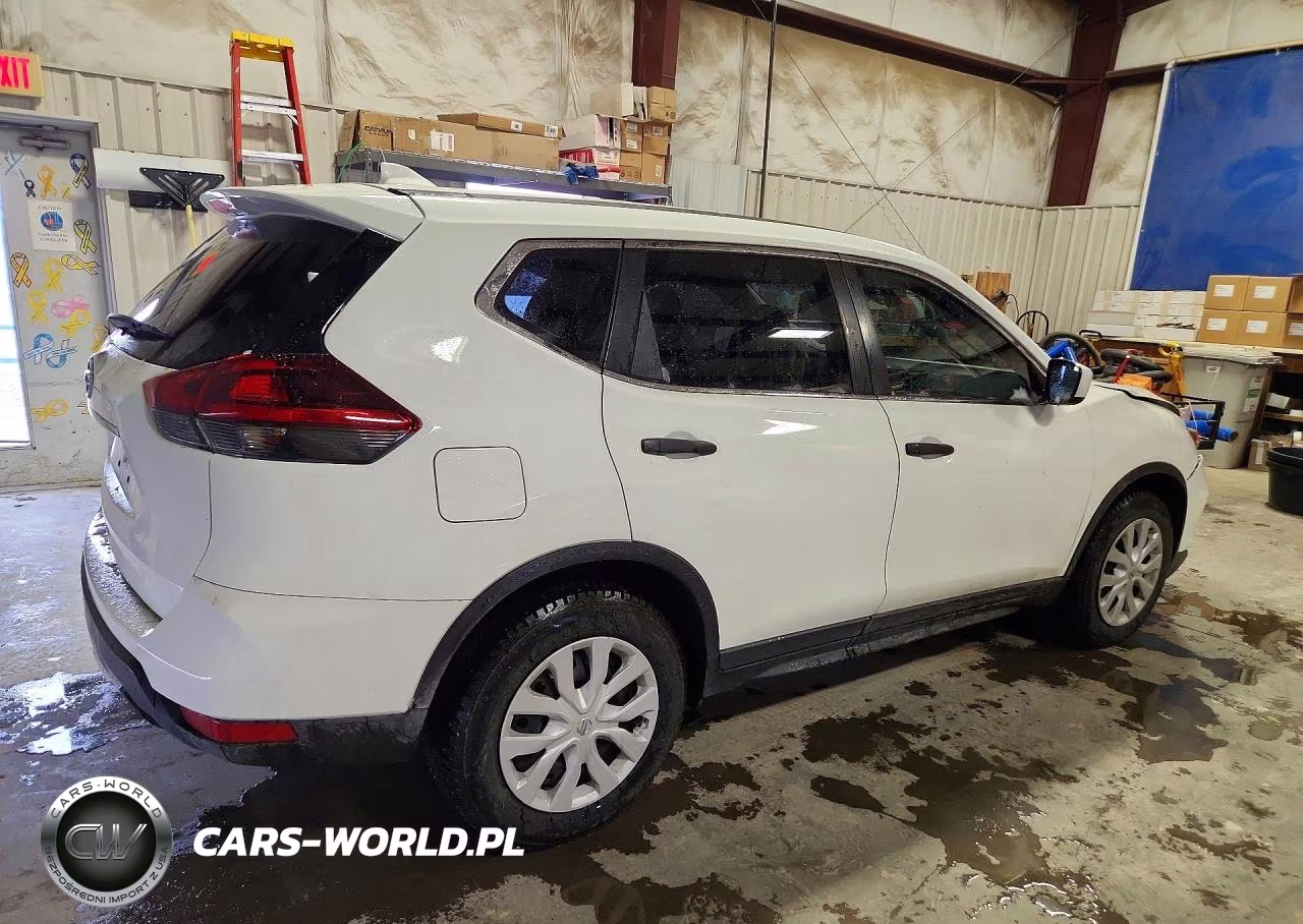 2020 Nissan Rogue S VIN:5N1AT2MT7LC804239 - 3
