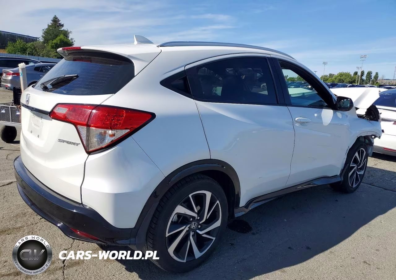 2019 Honda Hr-V Sport VIN:3CZRU5H14KM700412 - 3