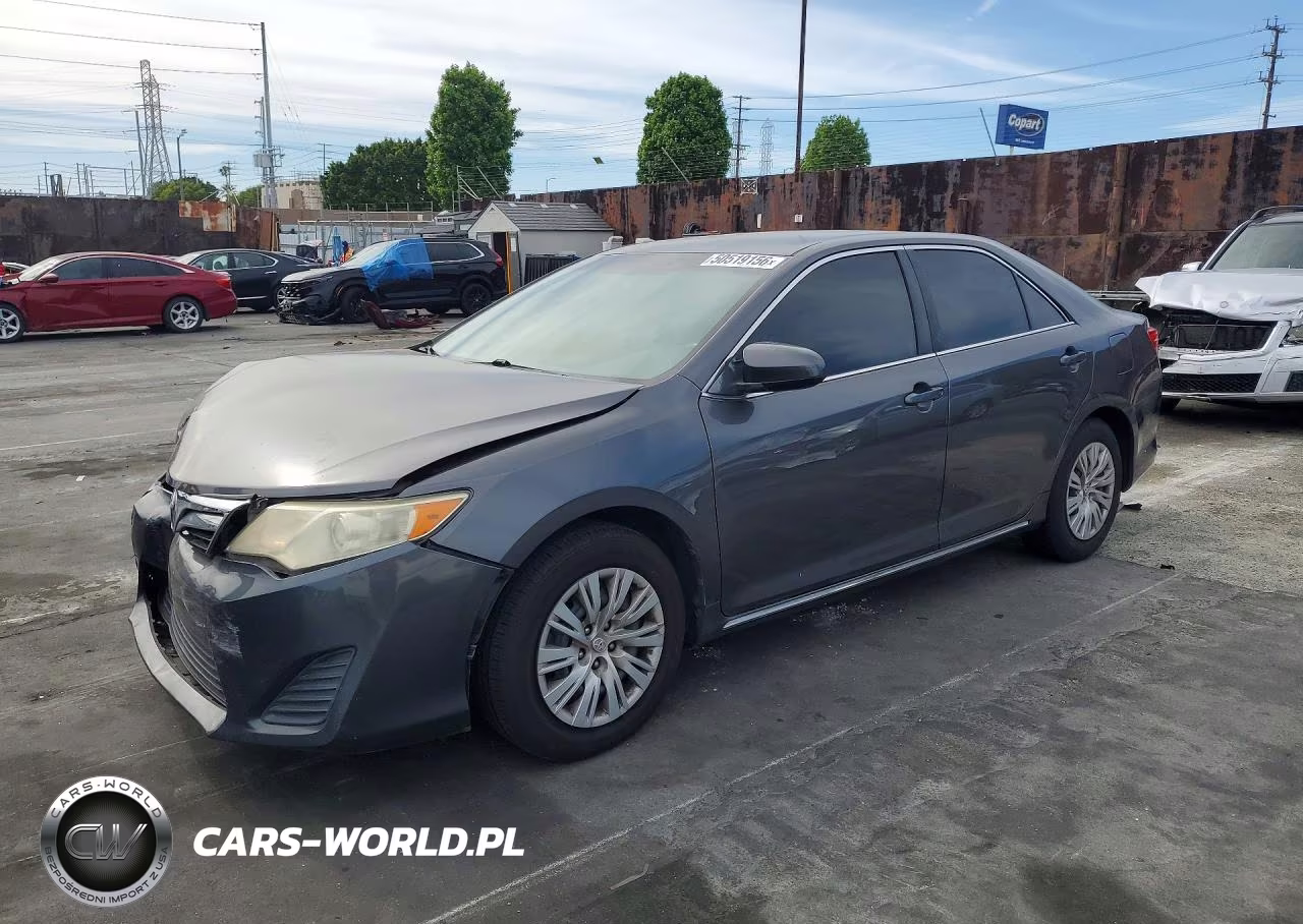 2013 Toyota Camry Le